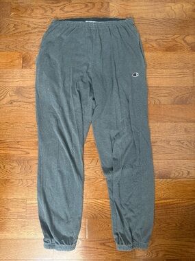 Champion Men’s Gray Elastic Cuff Jogger Sweatpants